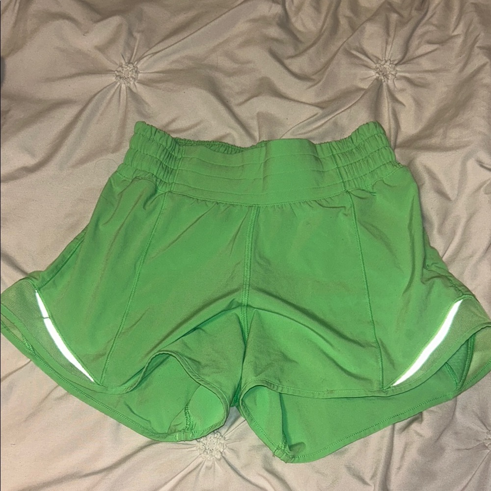 Lululemon Athletica Green Athletic Shorts Lightweight Breathable Design
